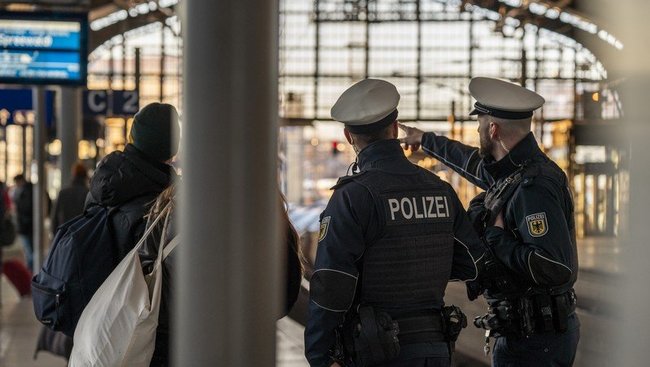 Bahnpolizei