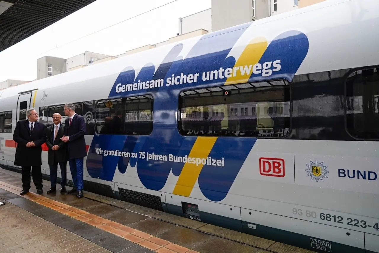 75 Jahre Bundespolizei - Jubiläumsauftakt am Hauptbahnhof Potsdam  