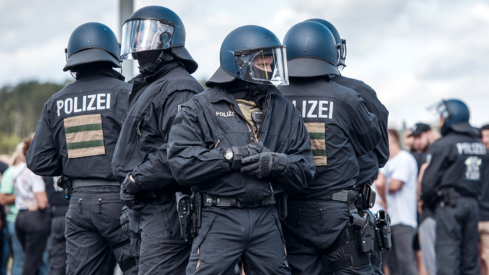 Anreiseüberwachung zur Demonstration